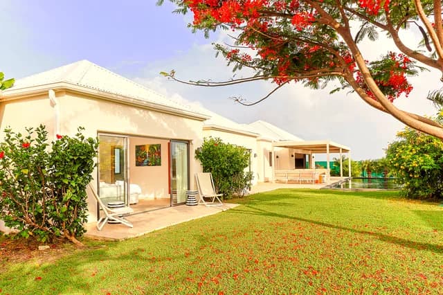 Villa Smalt — Belles Rives